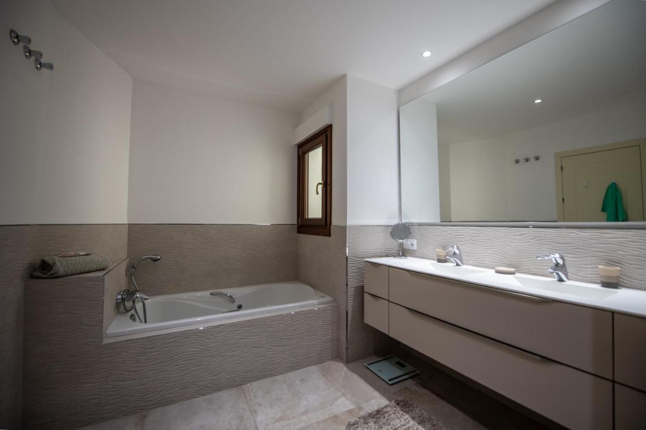 Luxury Apartment At Lomas Del Rey, Puente Romano Marbella Exterior photo