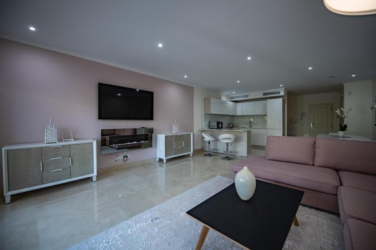 Luxury Apartment At Lomas Del Rey, Puente Romano Marbella Exterior photo